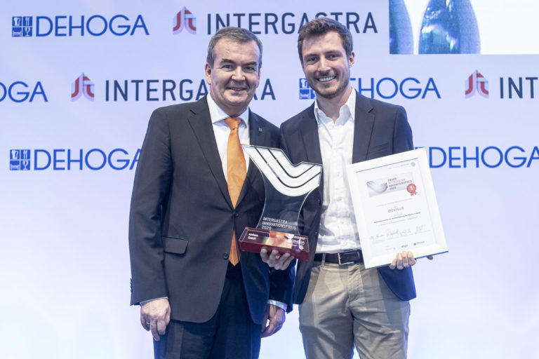 Ceremony for the Intergastra Innovation Award given to auvisus